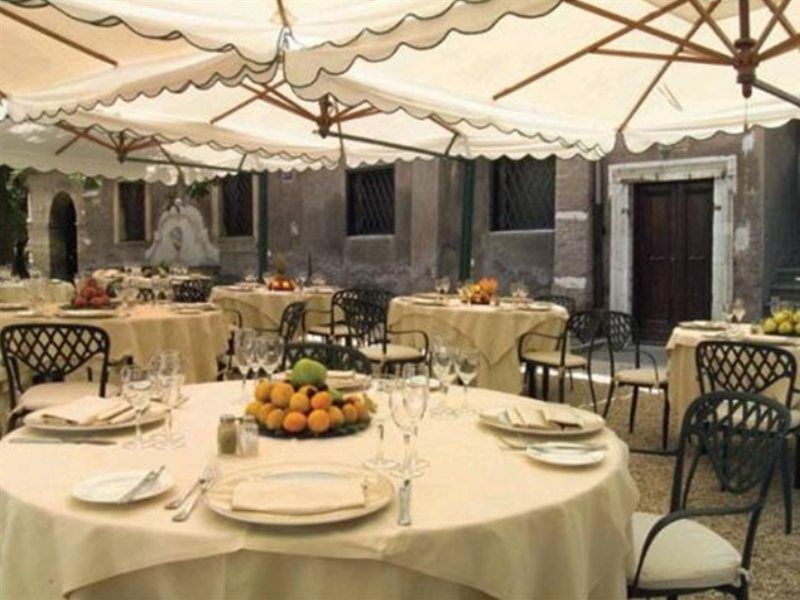 The Church Village Roma Exterior foto