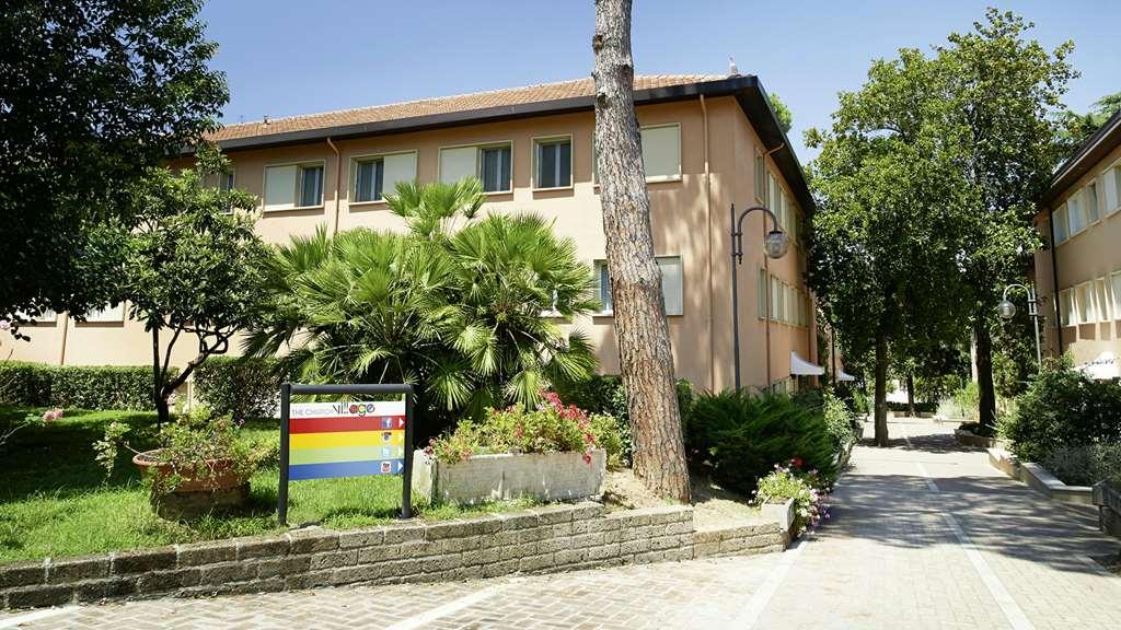 The Church Village Roma Exterior foto